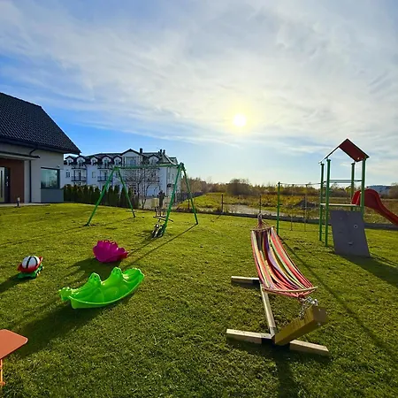 Domki Aurea 2 - Nowe Caloroczne Domki Z Jacuzzi I Sauna - 350M Do Morza, Plac Zabaw, Rowery, Grill Casa de Férias Jastrzębia Góra