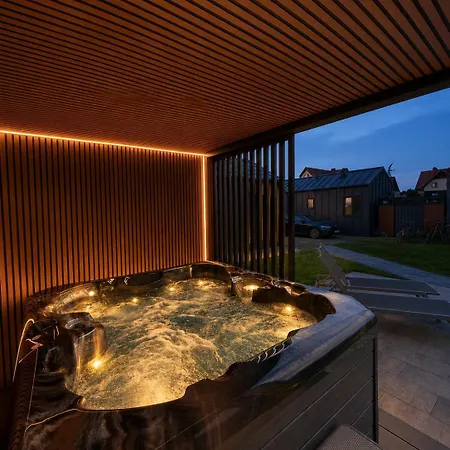 Aurea 2 - Nowe Caloroczne Z Jacuzzi I Sauna - 350m Do Morza, Plac Zabaw, Rowery, Grill Σπίτι διακοπών Jastrzębia Góra
