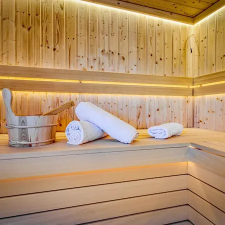 Aurea 2 - Nowe Caloroczne Z Jacuzzi I Sauna - 350m Do Morza, Plac Zabaw, Rowery, Grill Jastrzębia Góra